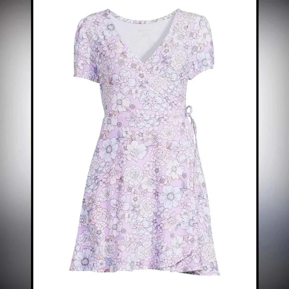 No Boundaries White and Purple Faux wrap Flutter Sleeve Knee-Length Sundress xxl - Picture 8 of 14